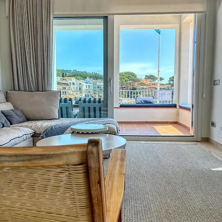 Ferienhaus Casa Dins El Mar En Calella